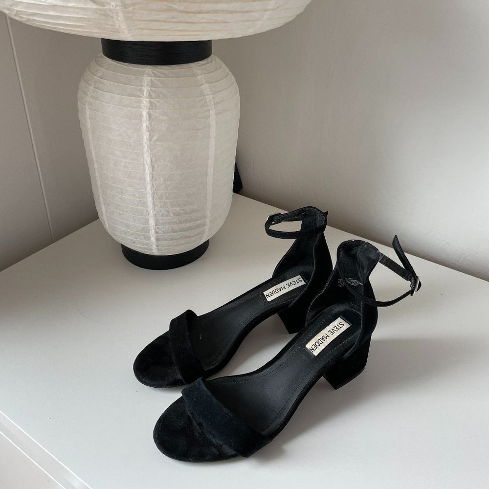 Steve Madden Heeled Suede Sandals